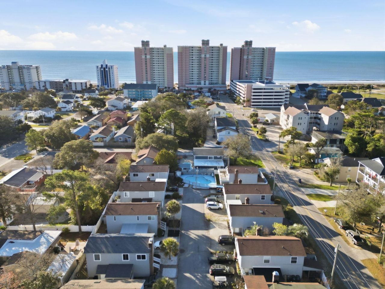 2707 Hillside Dr. S Photo 36