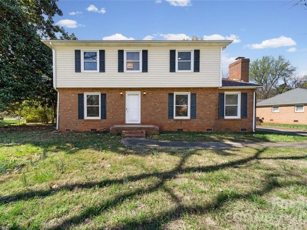 2517 Gumwood Court, Matthews, NC 28105