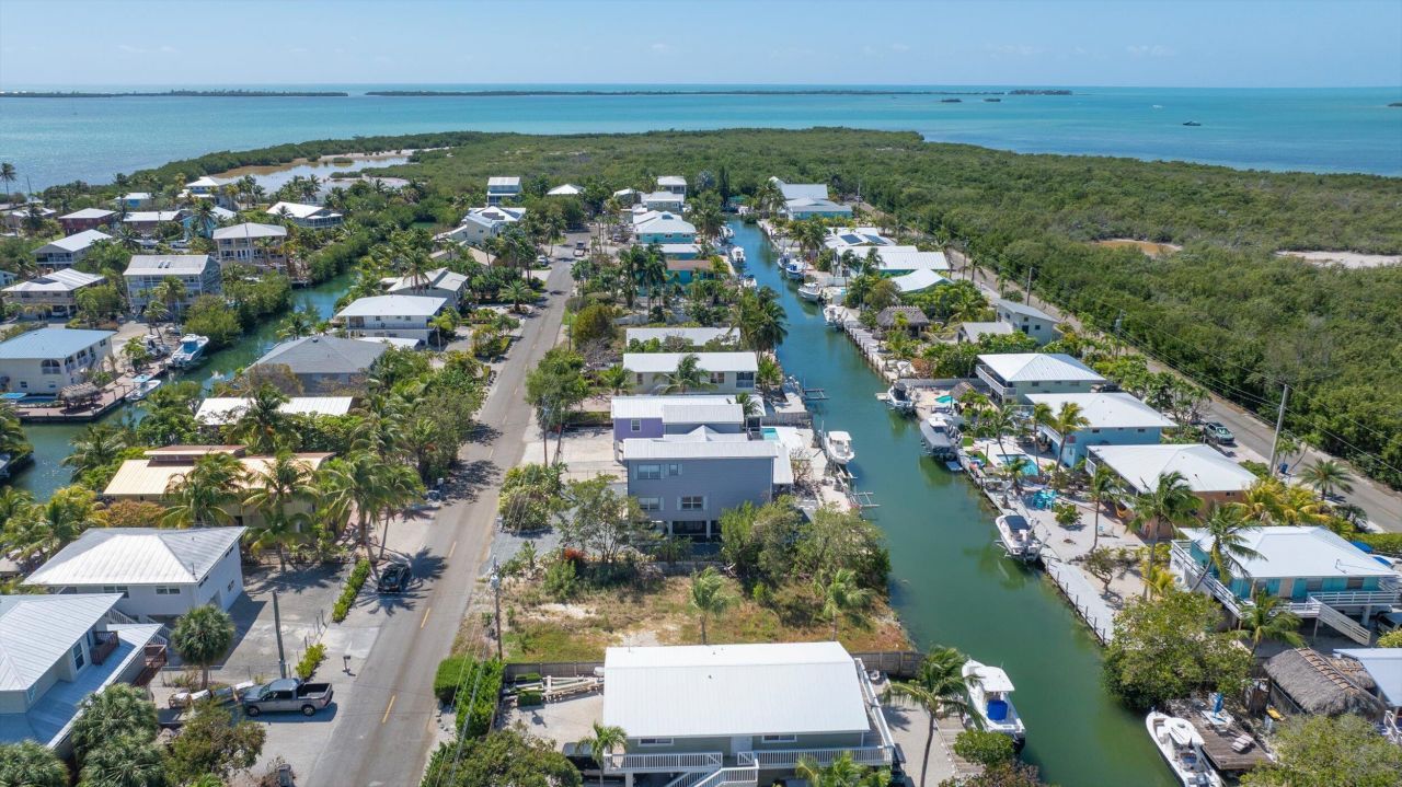 662 Blackbeard Road, Little Torch Key, FL 33042 Photo