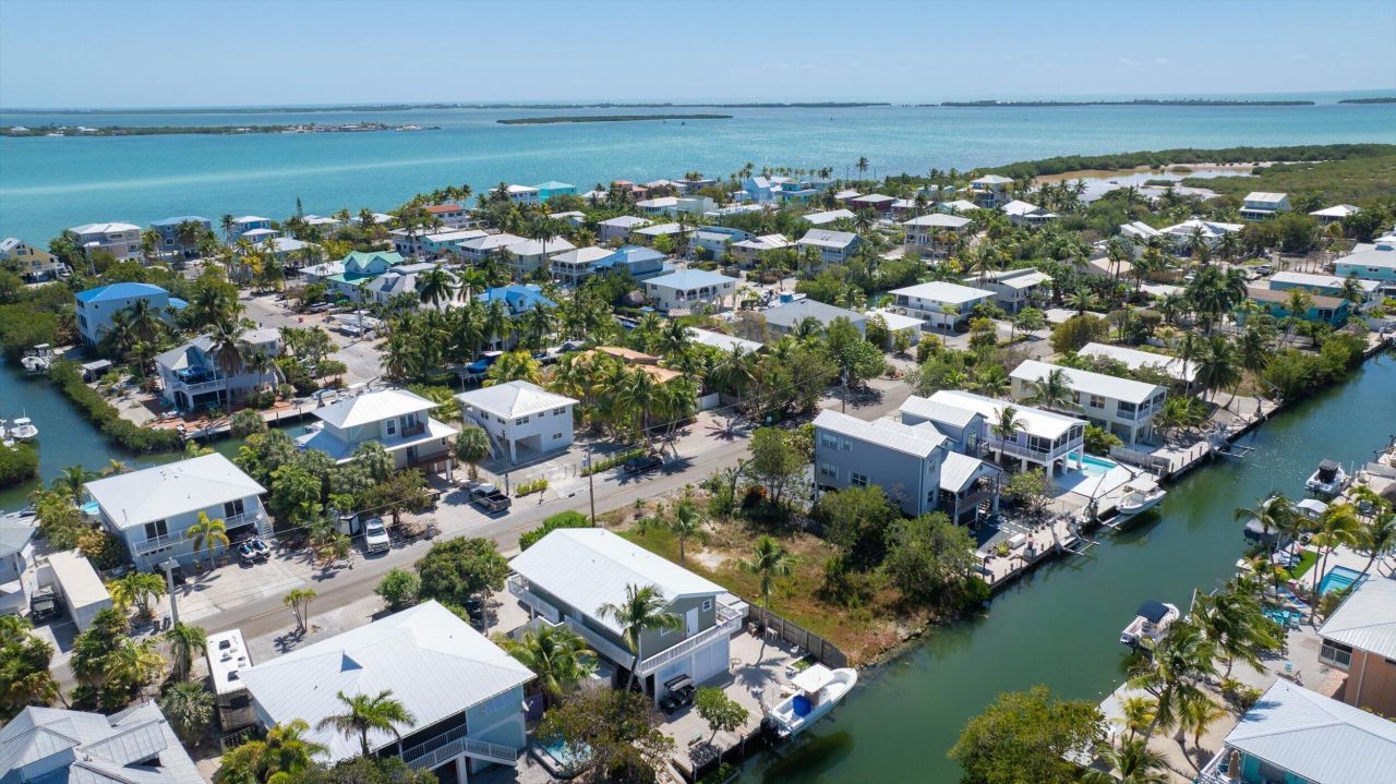 662 Blackbeard Road, Little Torch Key, FL 33042 Photo