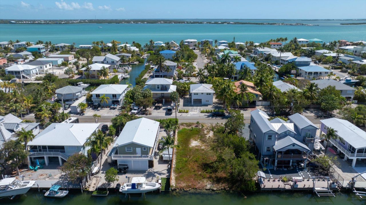 662 Blackbeard Road, Little Torch Key, FL 33042 Photo