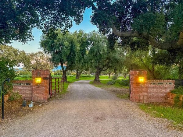 2480 Roblar Avenue, Los Olivos, CA 93441