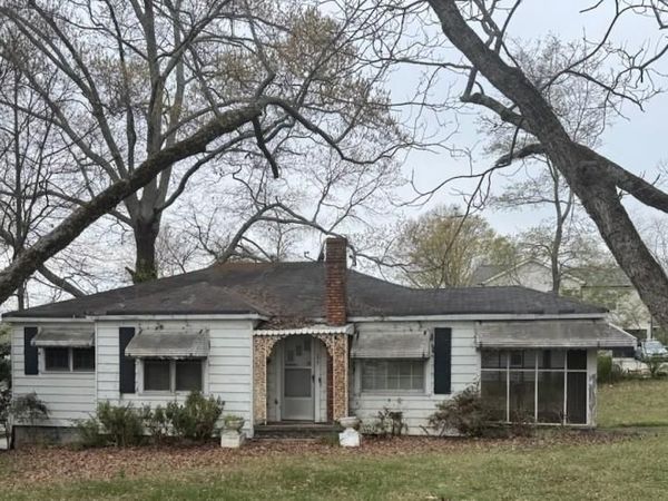 577 Garner Street , Buford, GA 30518