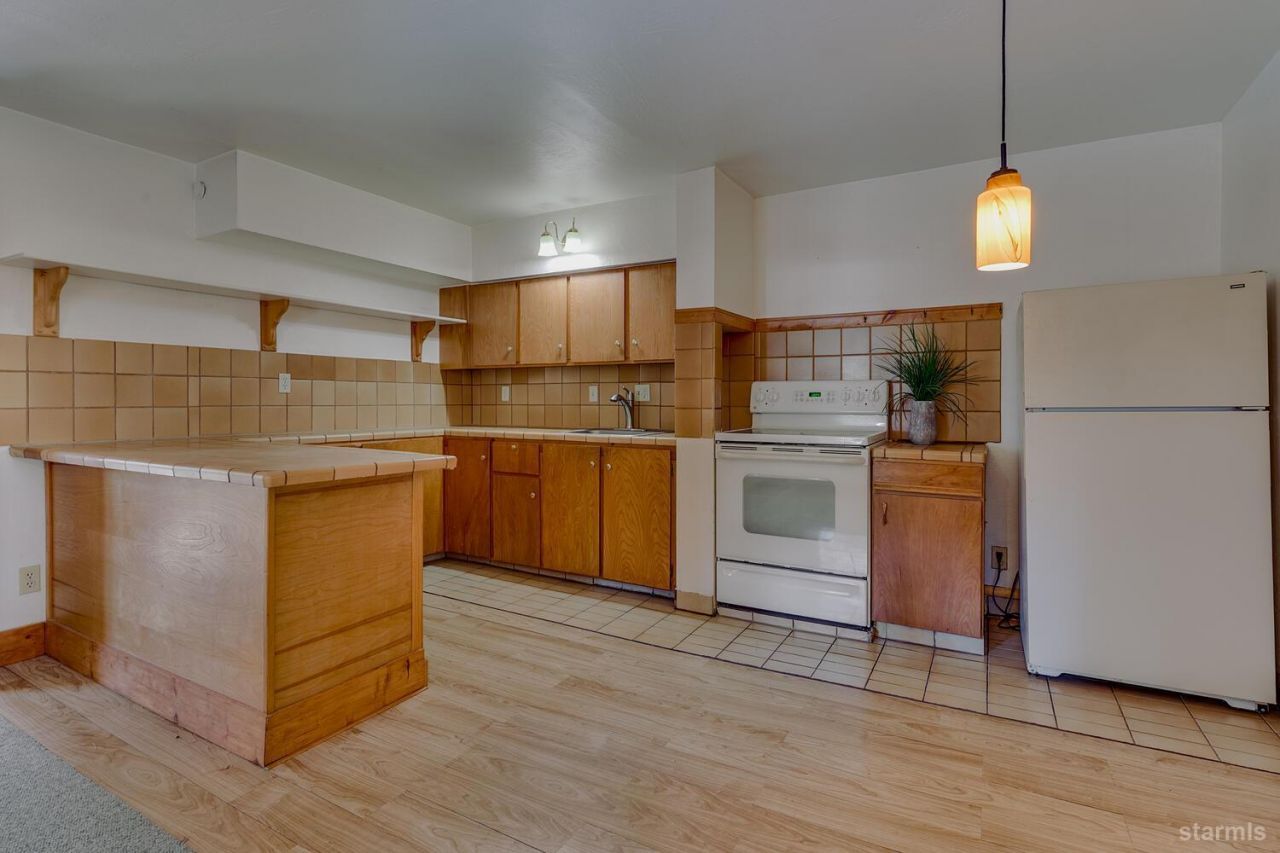 345 Granite Drive, Stateline, NV 89449 Photo