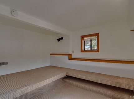 345 Granite Drive, Stateline, NV 89449 Photo