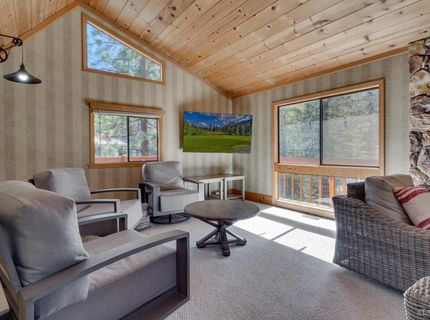 345 Granite Drive, Stateline, NV 89449 Photo