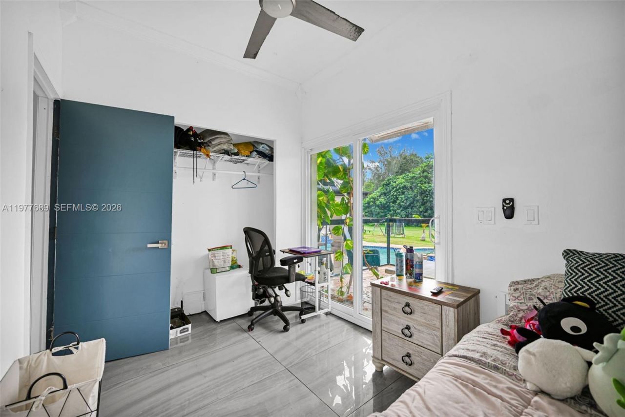 18950 SW 50th St , Southwest Ranches, FL 33332 Photo