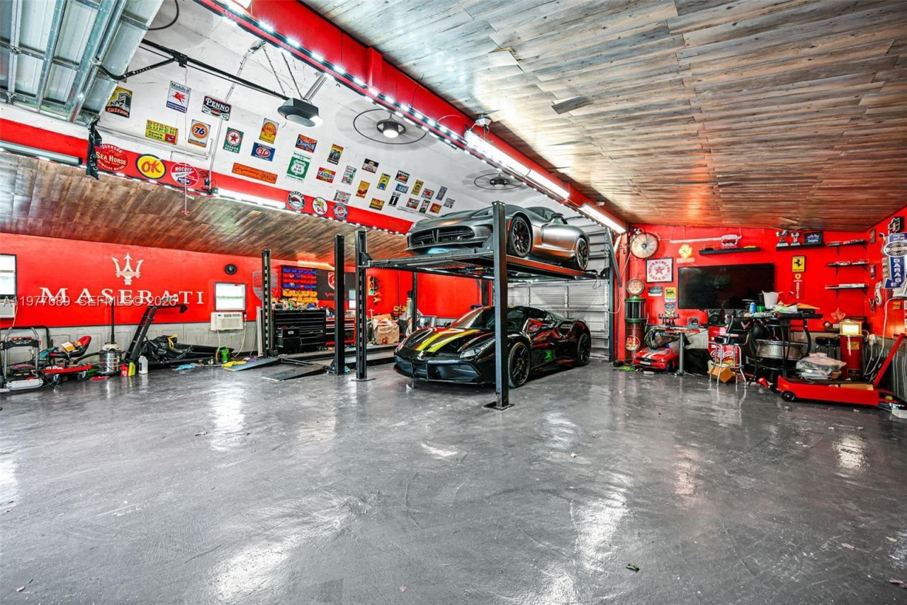 18950 SW 50th St , Southwest Ranches, FL 33332 Photo