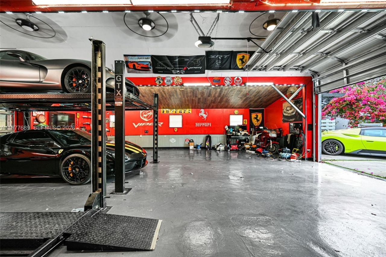 18950 SW 50th St, Southwest Ranches, FL 33332 Photo