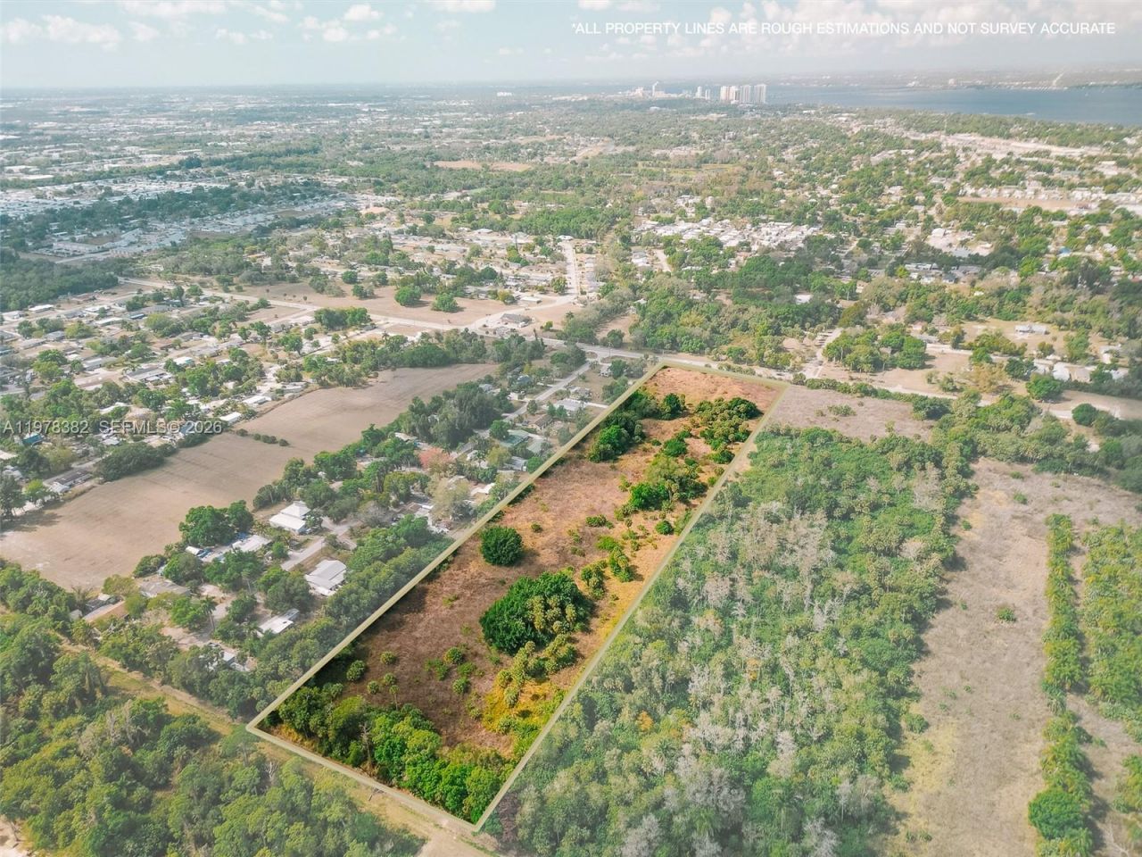 621 Ortiz Ave , Fort Myers, FL 33905 Photo