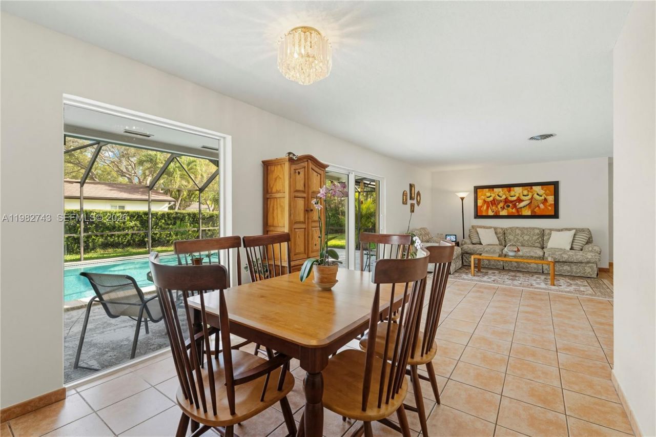 8461 SW 147th Ter , Palmetto Bay, FL 33158 Photo