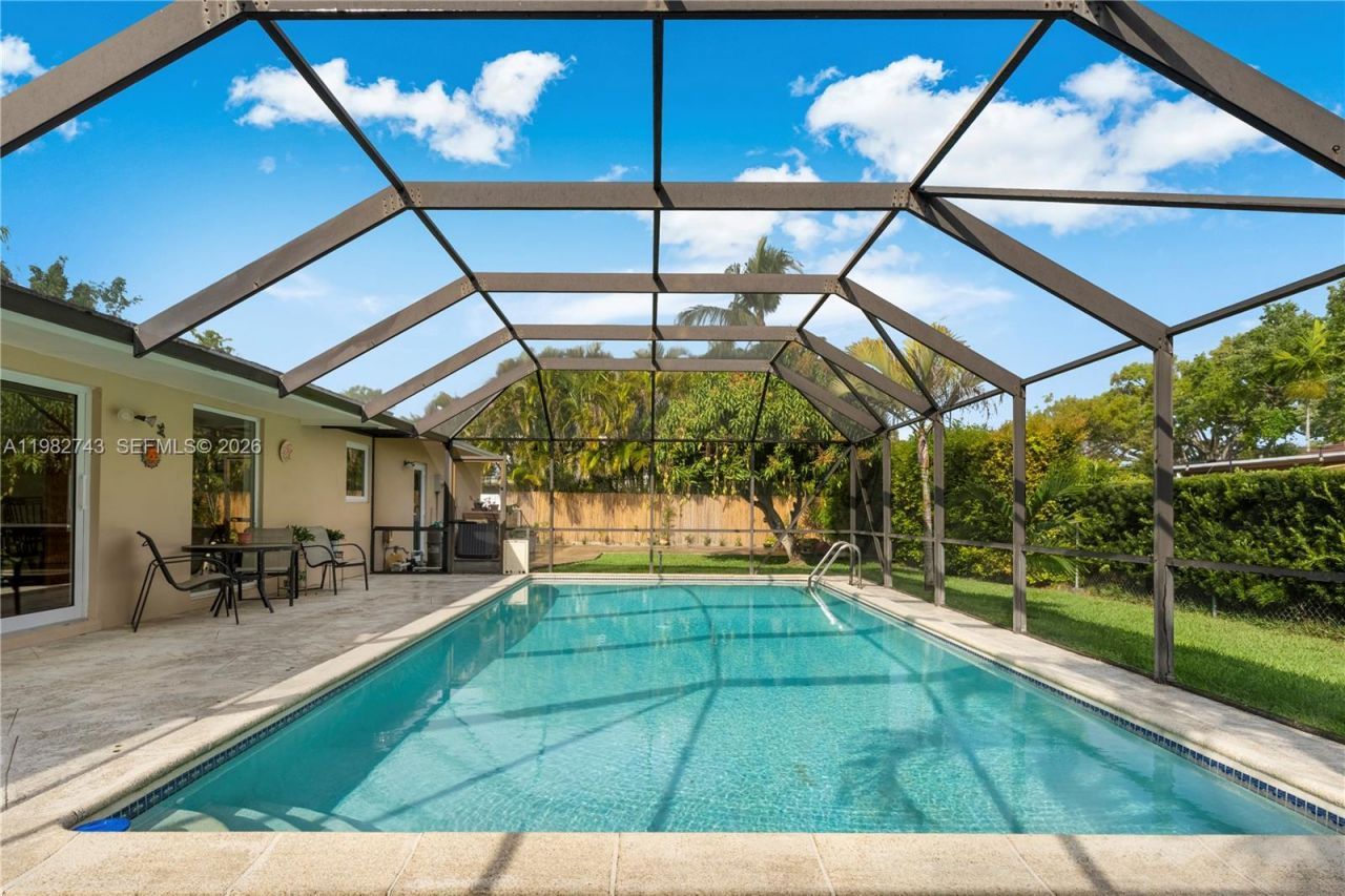 8461 SW 147th Ter , Palmetto Bay, FL 33158 Photo