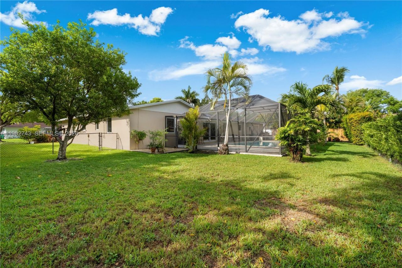 8461 SW 147th Ter , Palmetto Bay, FL 33158 Photo