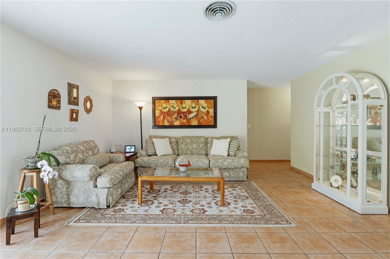 8461 SW 147th Ter , Palmetto Bay, FL 33158 Photo