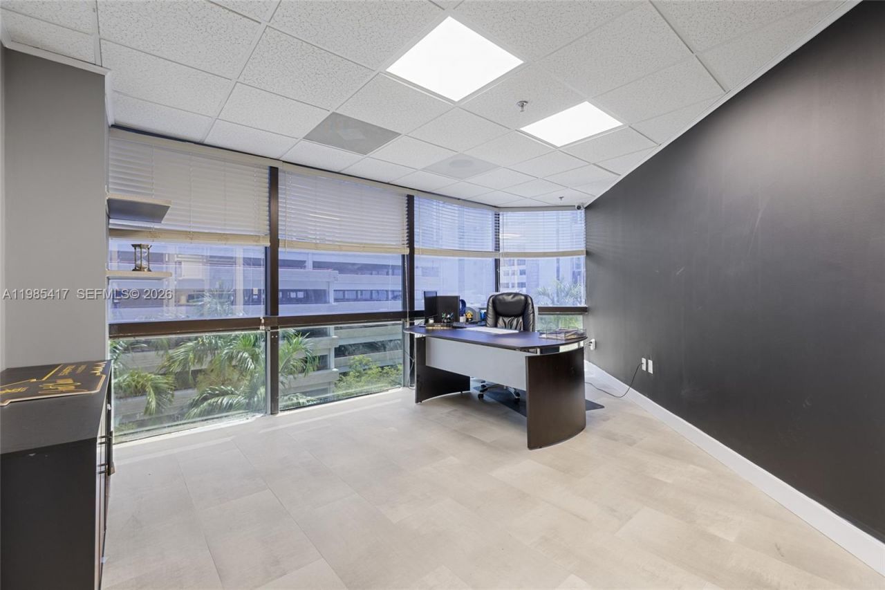 200 S Andrews Ave, Unit 503, Fort Lauderdale, FL 33301 Photo