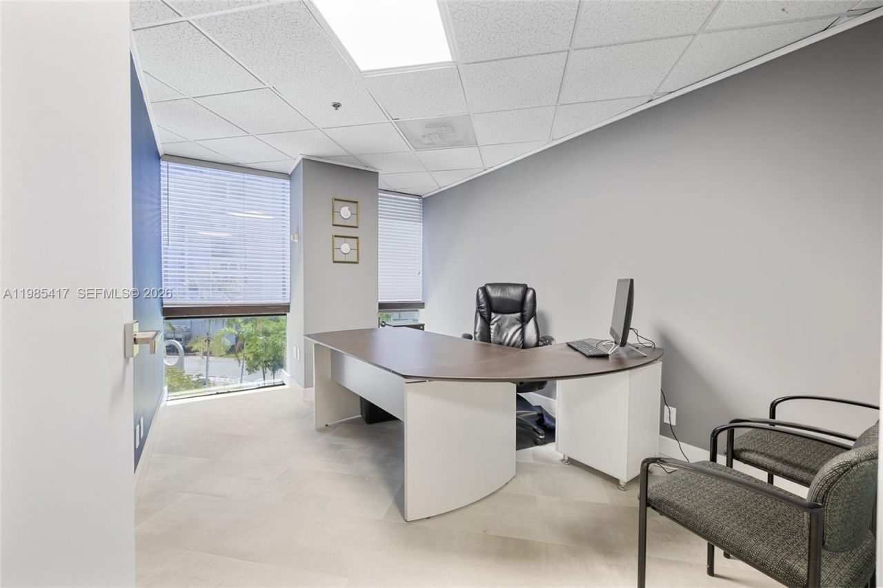 200 S Andrews Ave, Unit 503, Fort Lauderdale, FL 33301 Photo