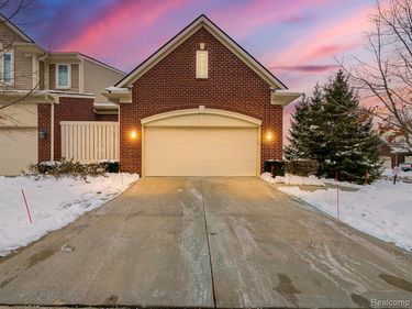 7212 Berry Field , West Bloomfield Twp, MI 48322
