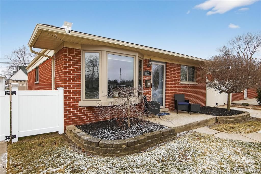 14721 Morris Avenue, Allen Park, MI 48101 Main Photo