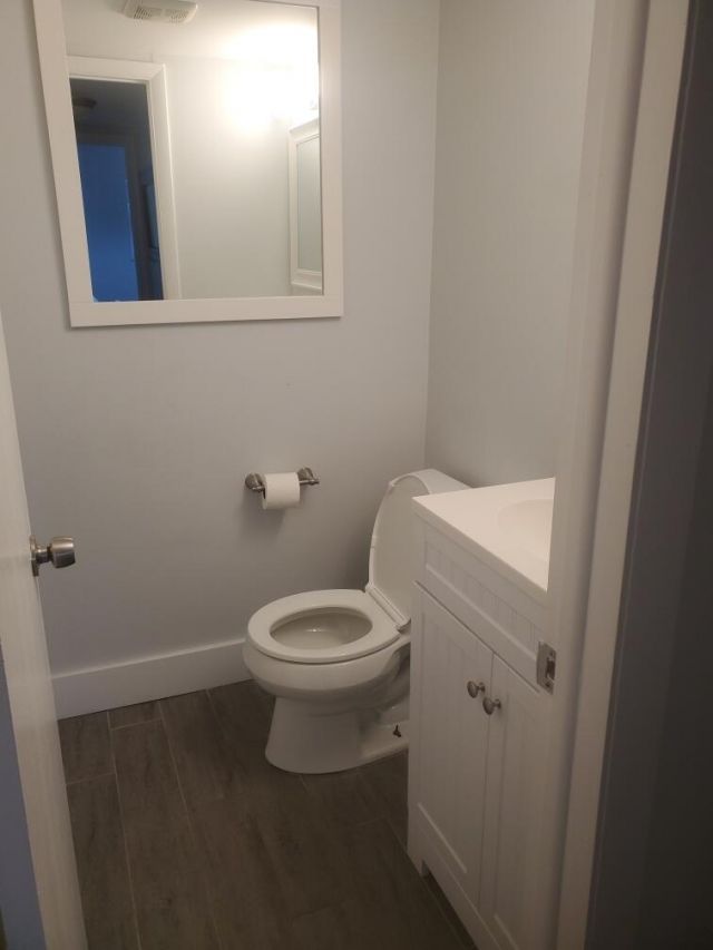 610 Tennis Club Drive, Unit 403, Fort Lauderdale, FL 33311 Photo