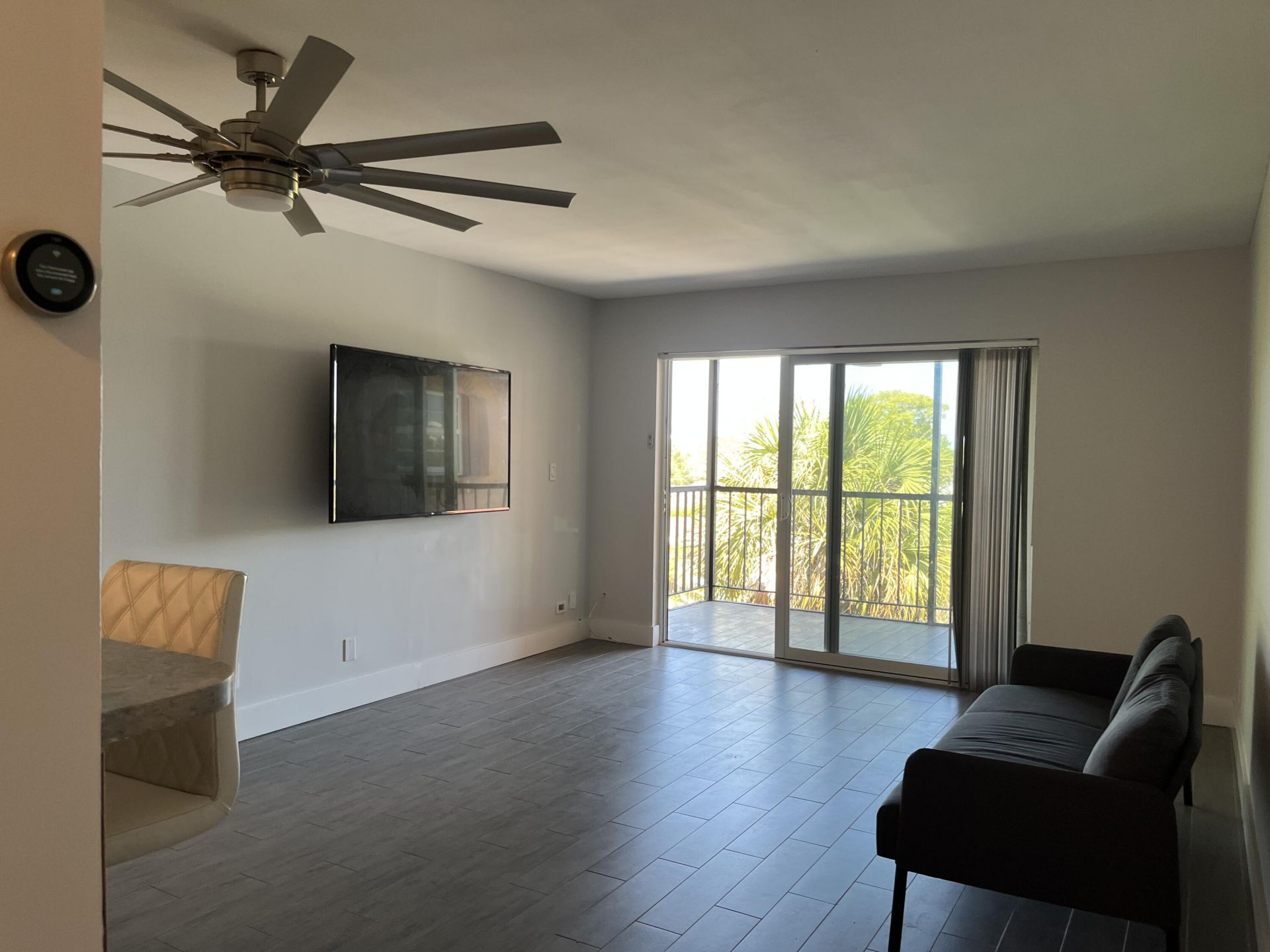 610 Tennis Club Drive, Unit 403, Fort Lauderdale, FL 33311 Photo