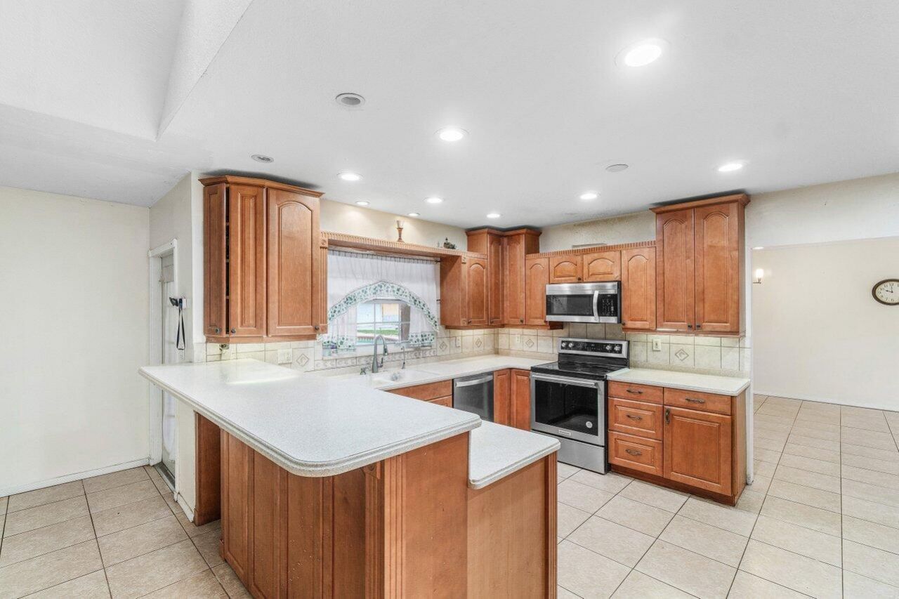 5313 Colbright Road, Greenacres, FL 33467 Photo