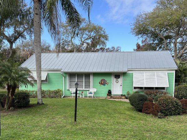 9535 Frangipani Drive, Vero Beach, FL 32963