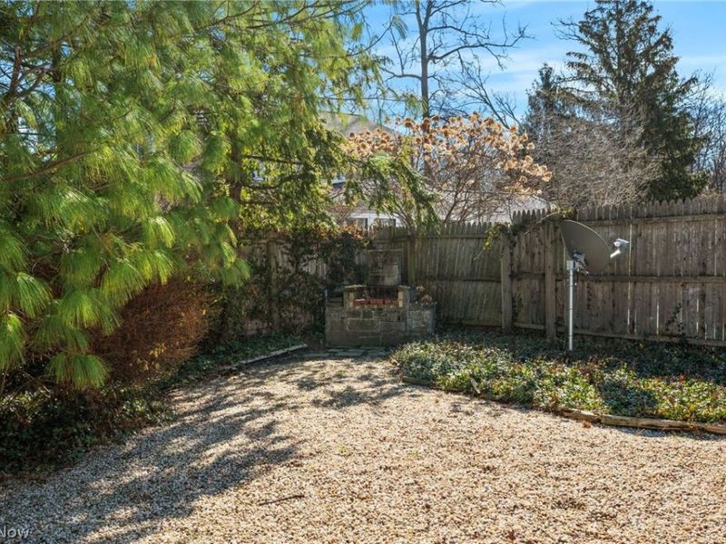 455 Vineland Road, Bay Village, OH 44140 Photo 24