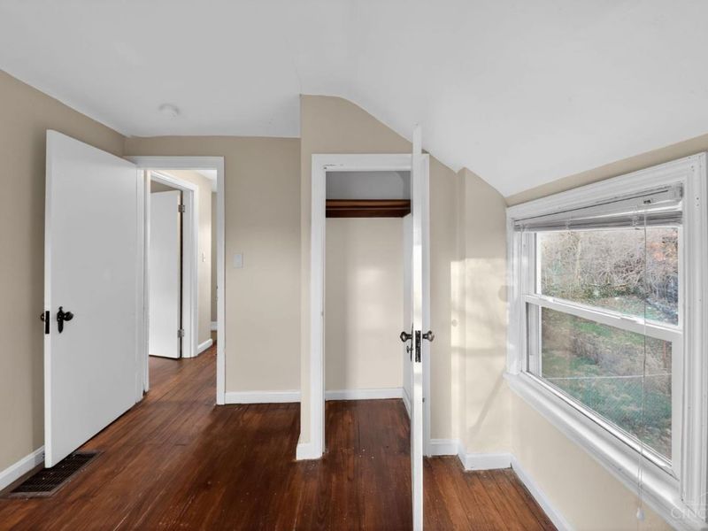 1735 Ashbrook Drive, Cincinnati, OH 45238 Photo 16