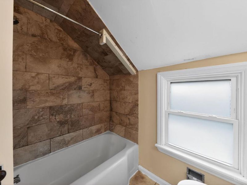 1735 Ashbrook Drive, Cincinnati, OH 45238 Photo 20