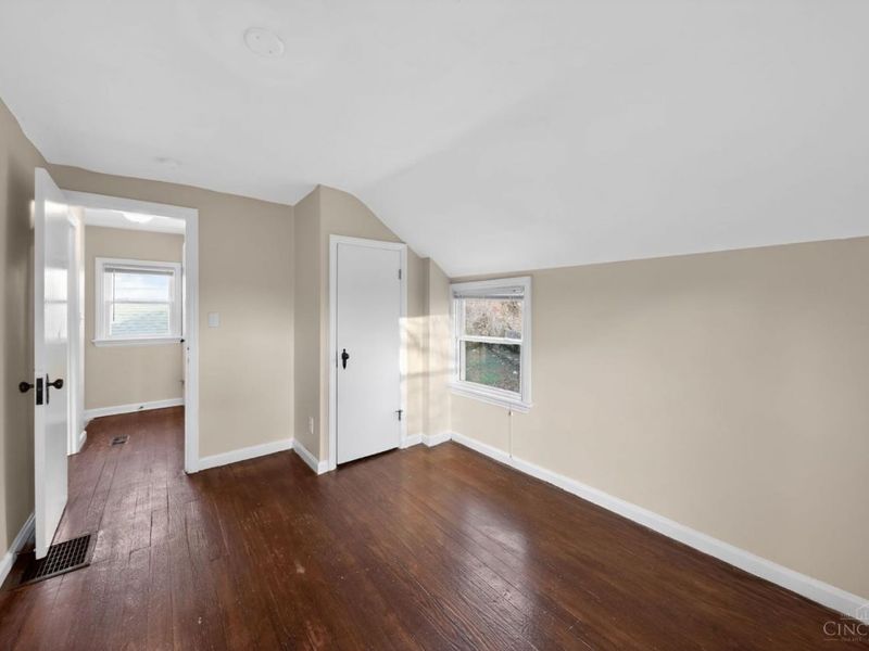 1735 Ashbrook Drive, Cincinnati, OH 45238 Photo 22