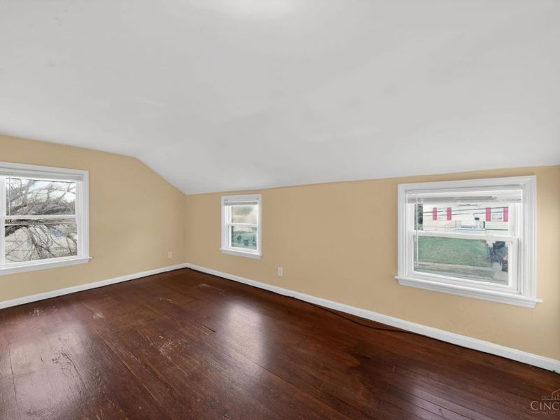 1735 Ashbrook Drive, Cincinnati, OH 45238 Photo 24