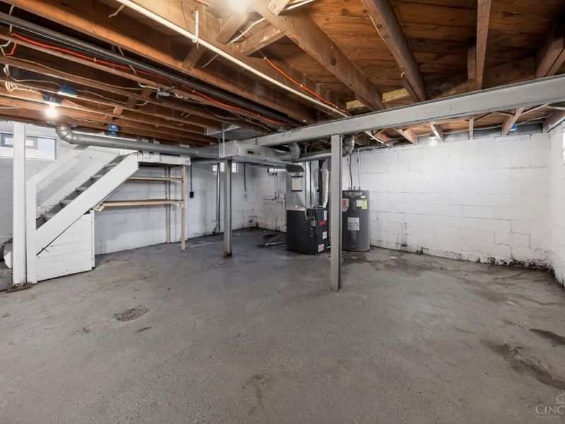 1735 Ashbrook Drive, Cincinnati, OH 45238 Photo 28