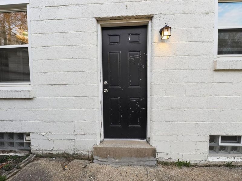 1735 Ashbrook Drive, Cincinnati, OH 45238 Photo 6