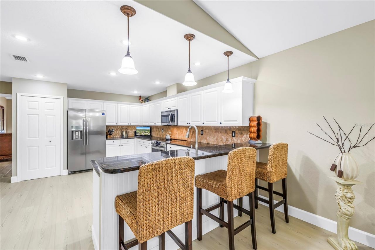 786 59th Avenue Ne, Saint Petersburg, FL 33703 Photo