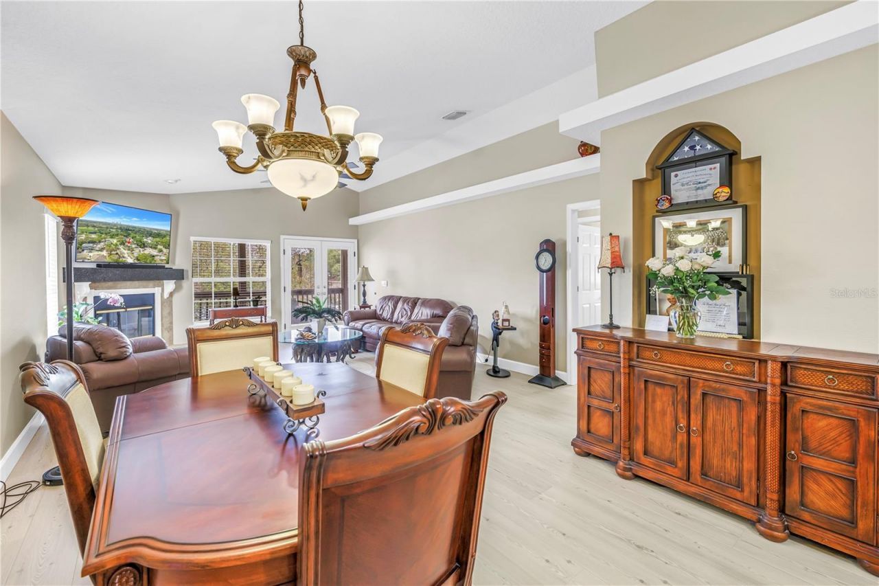 786 59th Avenue Ne, Saint Petersburg, FL 33703 Photo