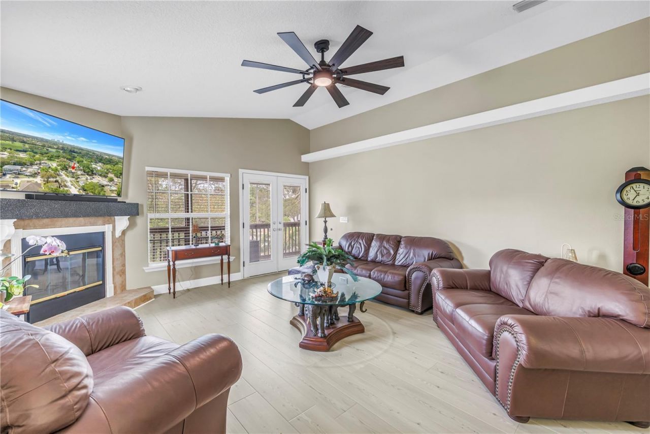 786 59th Avenue Ne, Saint Petersburg, FL 33703 Photo