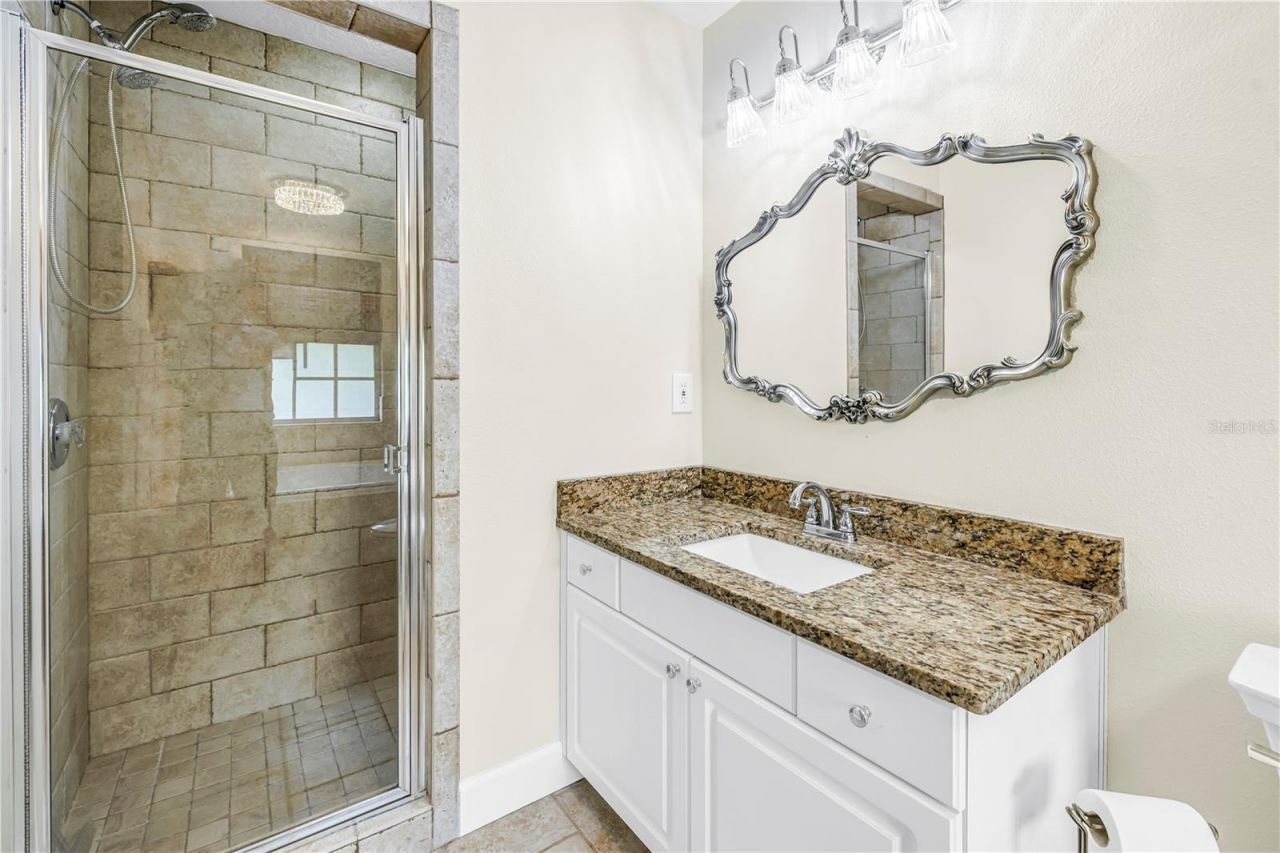 786 59th Avenue Ne, Saint Petersburg, FL 33703 Photo