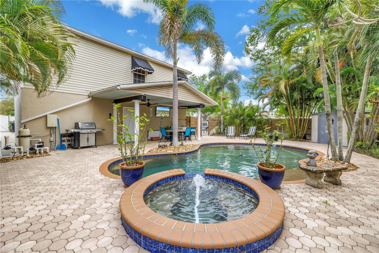 786 59th Avenue Ne, Saint Petersburg, FL 33703 Photo