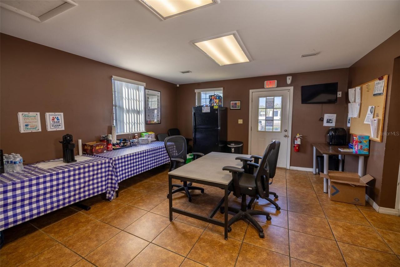 11134 S 41 Highway , Gibsonton, FL 33534 Photo