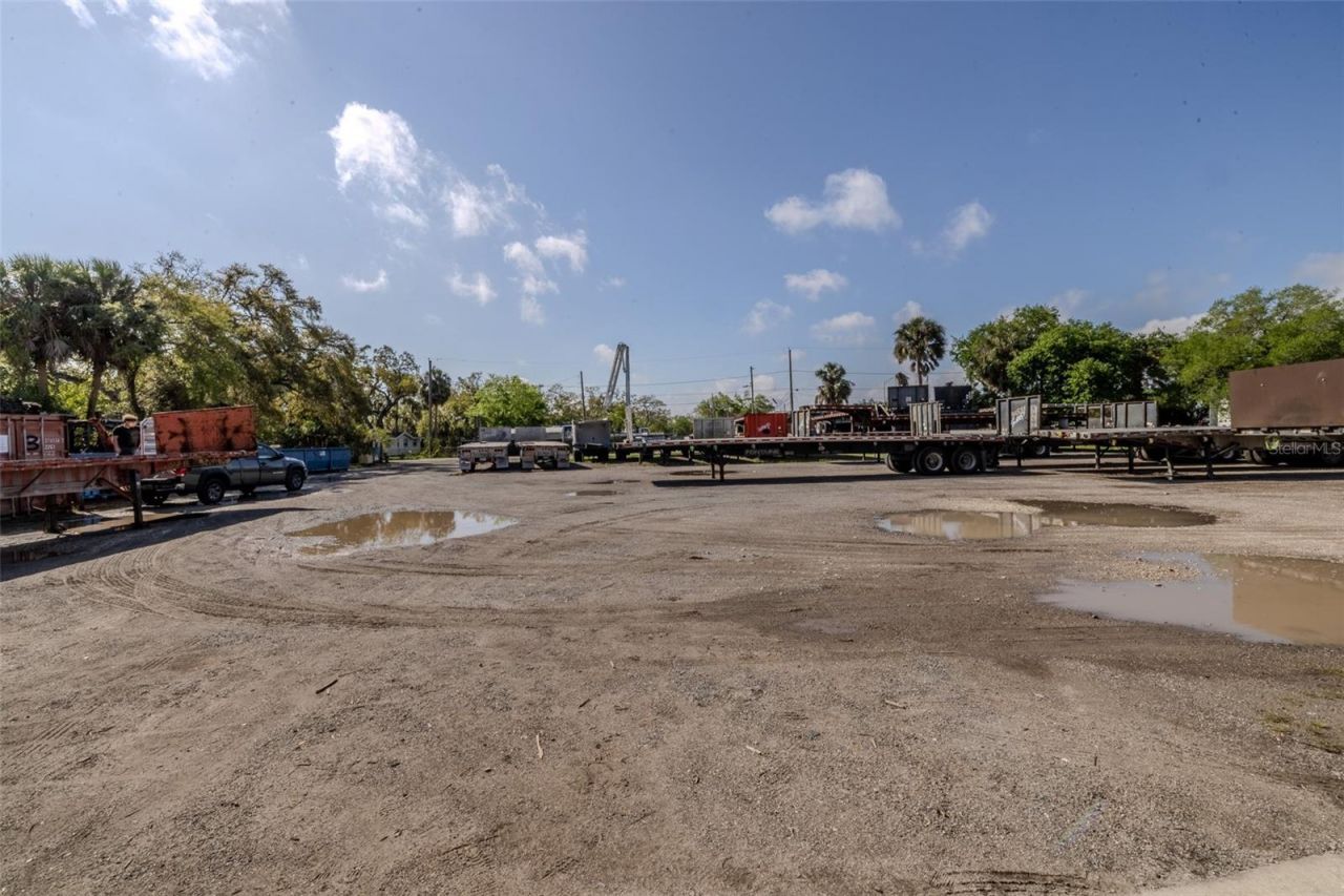 11134 S 41 Highway , Gibsonton, FL 33534 Photo