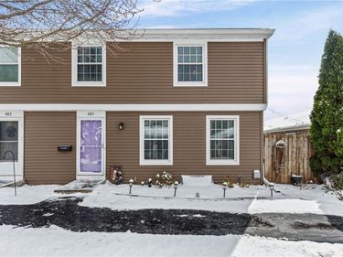 685 Hidden Valley Road, Rochester, NY 14624