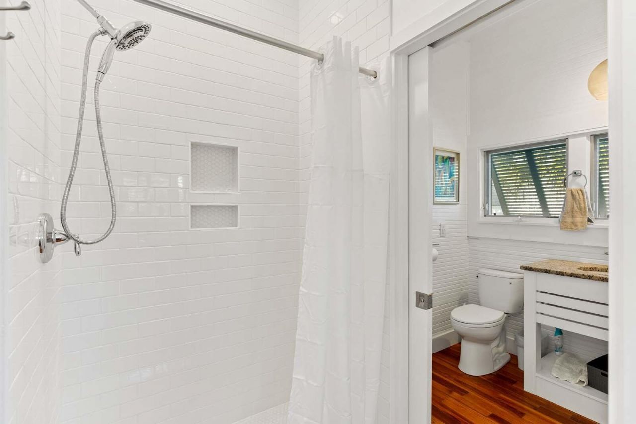 509 W Ashley Avenue Photo 23