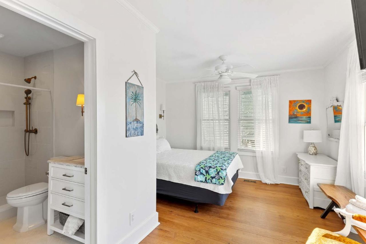 509 W Ashley Avenue Photo 29