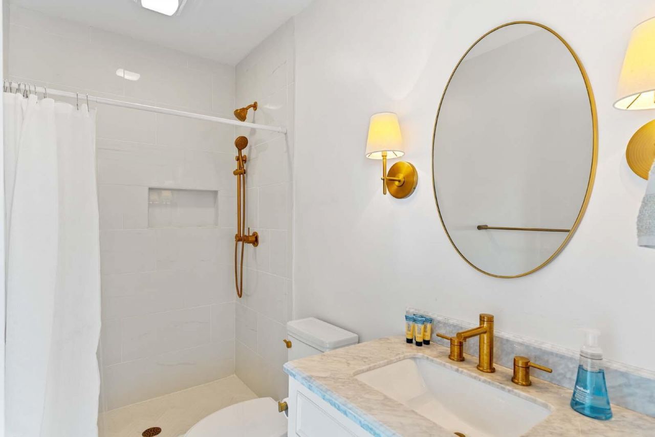 509 W Ashley Avenue Photo 32