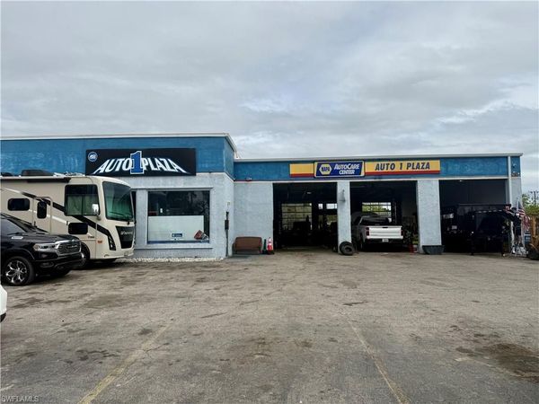 3045 Fowler ST, FORT MYERS, FL 33901