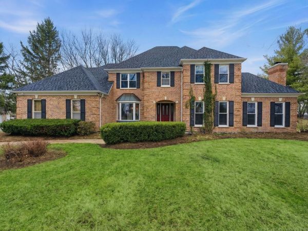 7N108 Hastings Drive, St. Charles, IL 60175