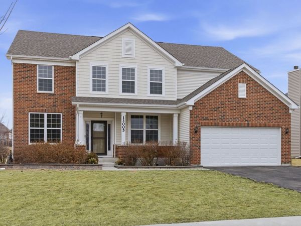 13005 Timber Wood Circle , Plainfield, IL 60585