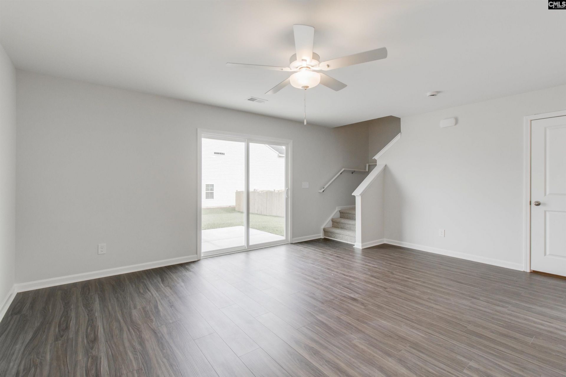 227 Laurinton Farms Drive Photo 10