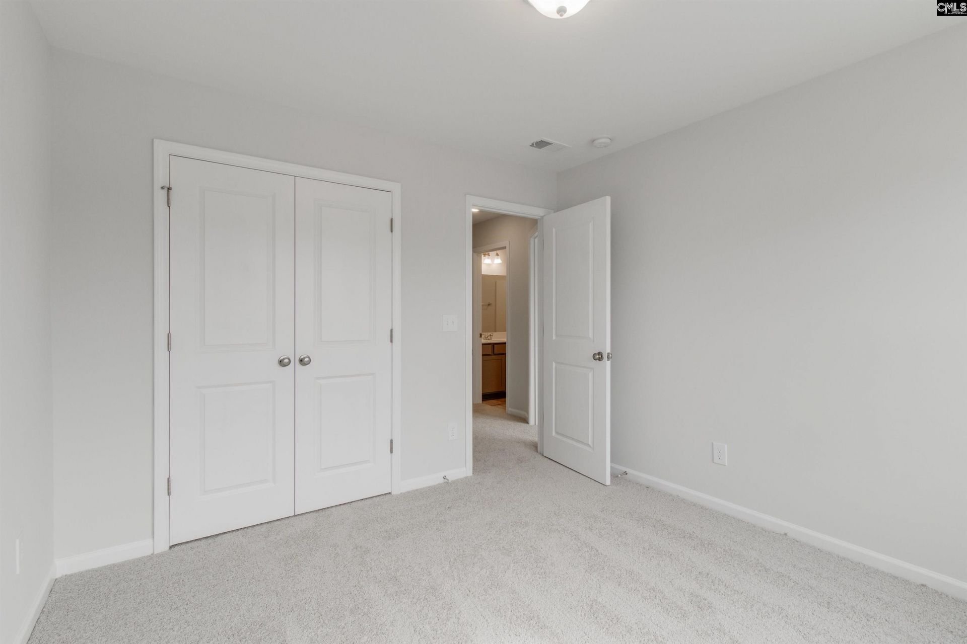 227 Laurinton Farms Drive Photo 22