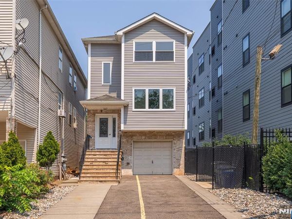 1117 Chestnut Street, ELIZABETH, NJ 07201